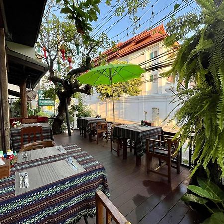 Baan Huenphen Boutique Hotel Chiang Mai Dış mekan fotoğraf