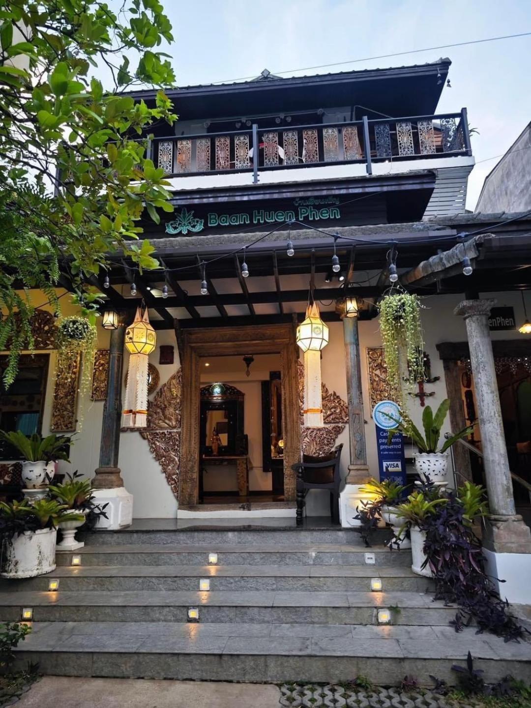 Baan Huenphen Boutique Hotel Chiang Mai Dış mekan fotoğraf