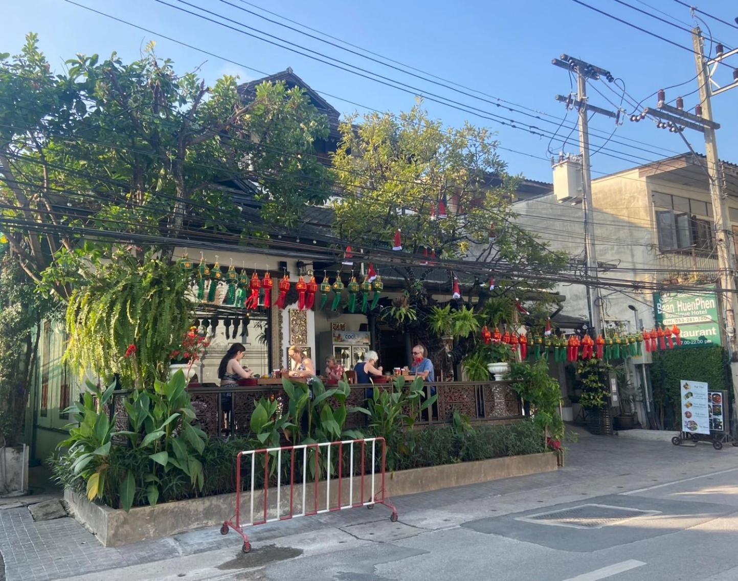 Baan Huenphen Boutique Hotel Chiang Mai Dış mekan fotoğraf